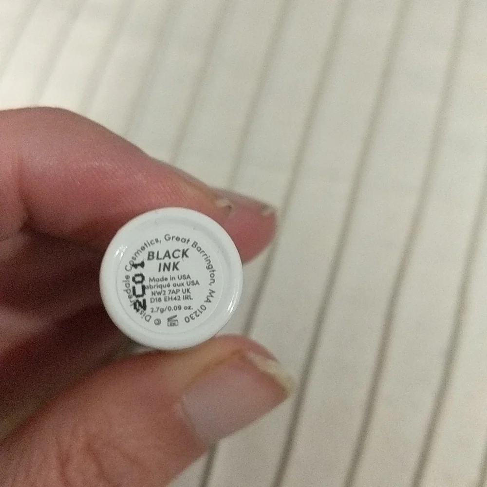 Volumizing Mascara